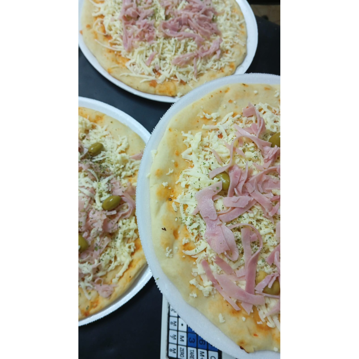 PIZZA PREHORNEADA MUZZA